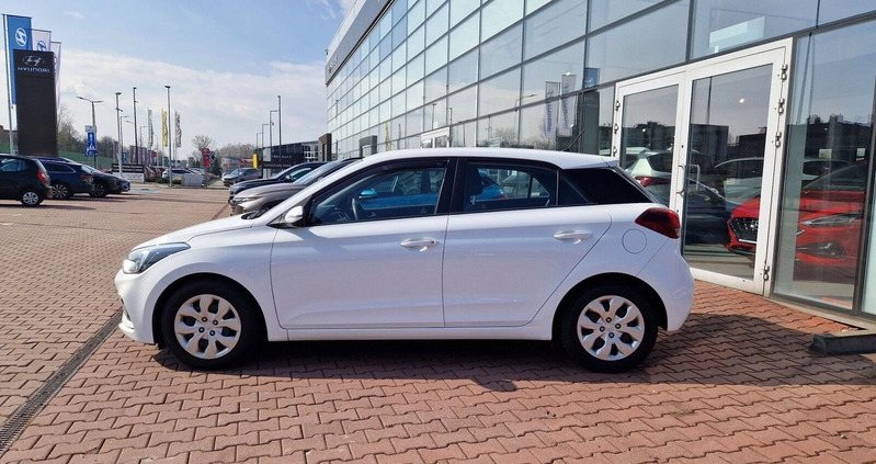 Hyundai i20 cena 44500 przebieg: 118140, rok produkcji 2019 z Opatów małe 172